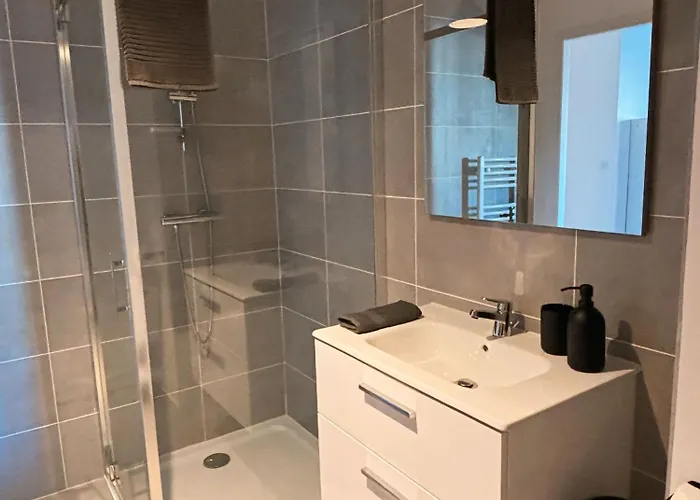 A Ajaccio, Proche De La ! * 阿雅克肖